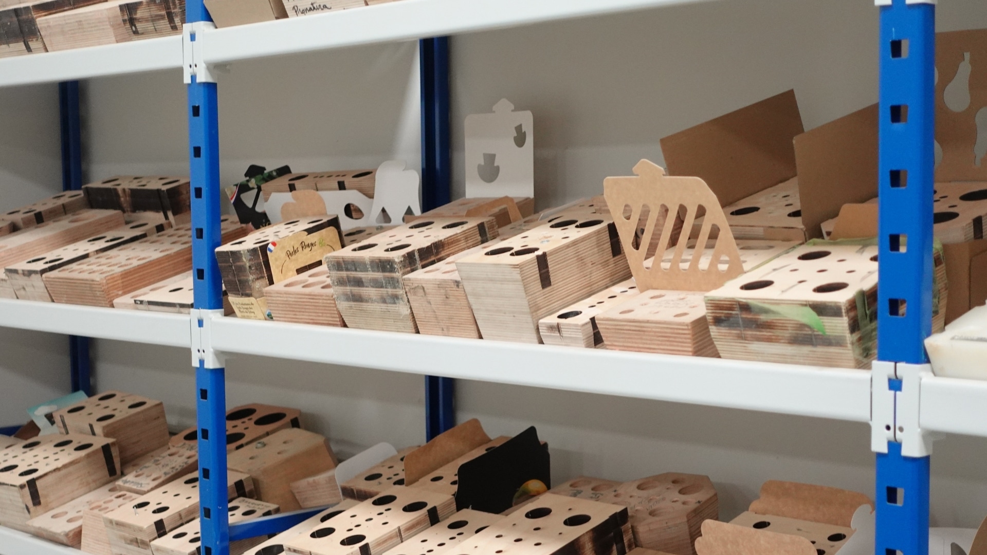 Étuis et boîtes carton personnalisés  →